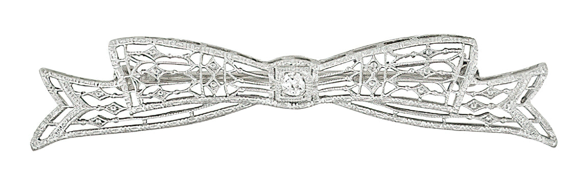 1920s Vintage Filigree 14K White Gold Diamond Pin Brooch with Blue