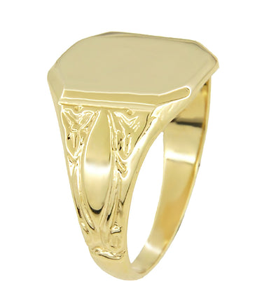 Louis Vuitton Mens Signet Ring - 2 For Sale on 1stDibs