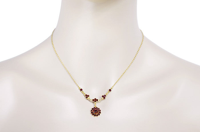Antique Bohemian Garnet Necklace | nlshaw.com